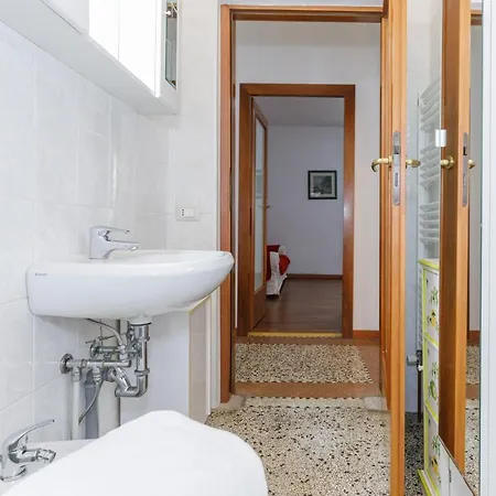 Gozzi House - Comoda Casa - Free Parking - Easy To Venice! Appartement